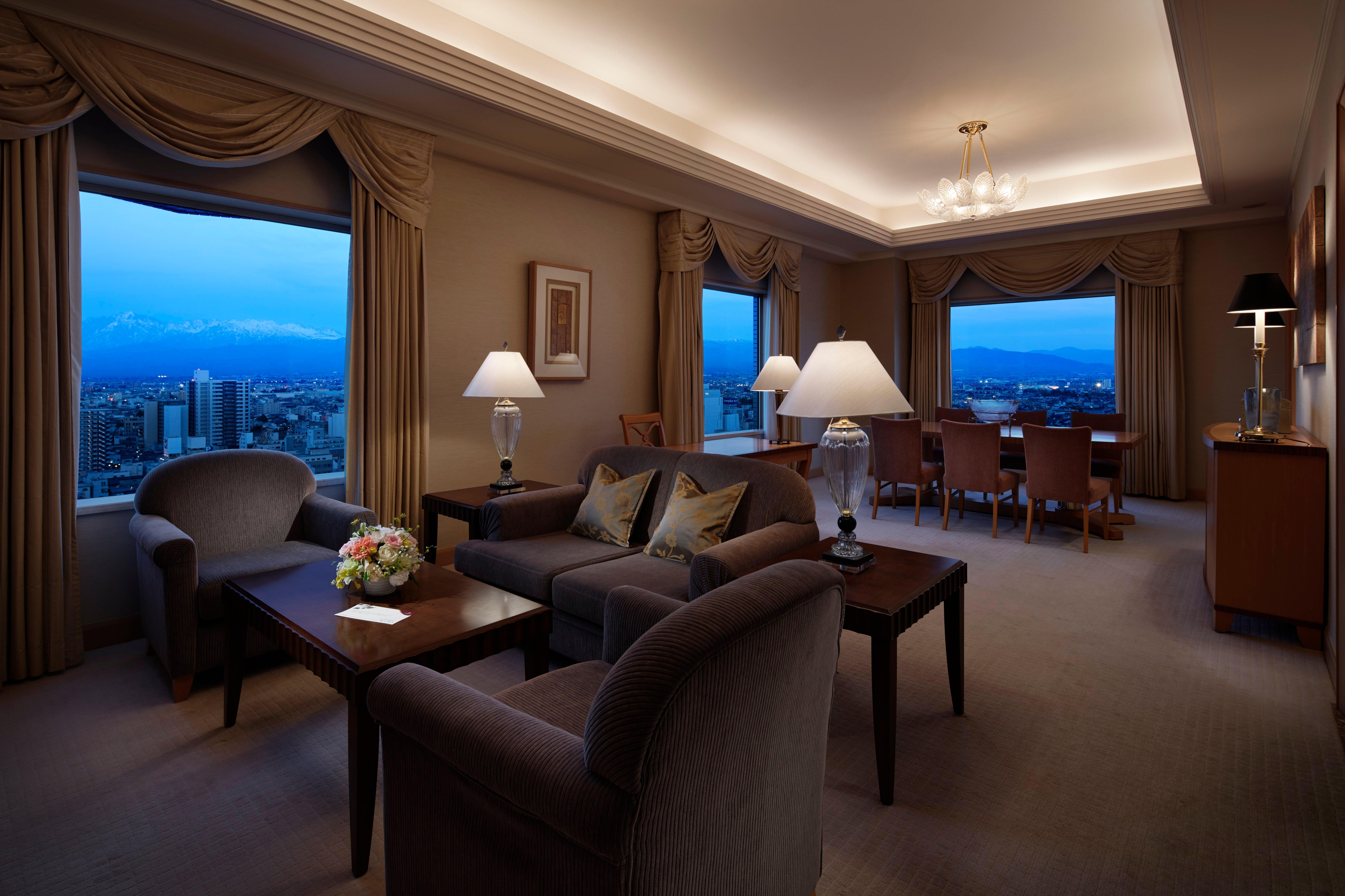 Ana Crowne Plaza Toyama By Ihg Hotel Ngoại thất bức ảnh