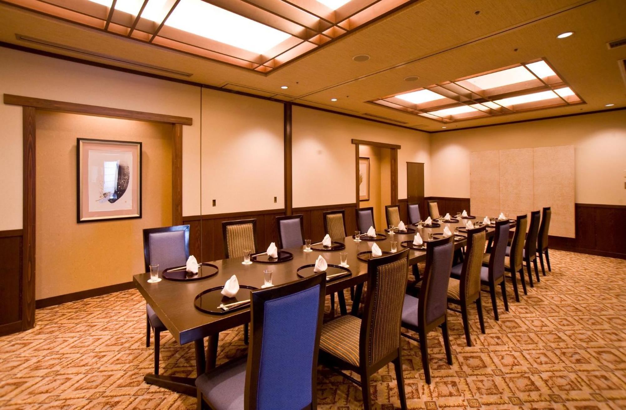Ana Crowne Plaza Toyama By Ihg Hotel Ngoại thất bức ảnh