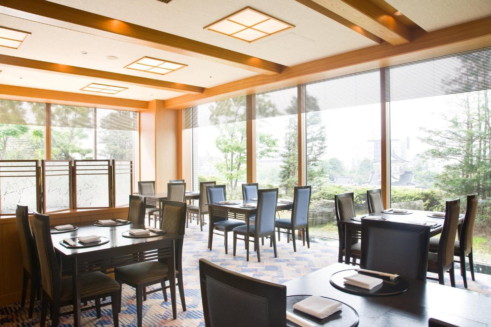 Ana Crowne Plaza Toyama By Ihg Hotel Ngoại thất bức ảnh